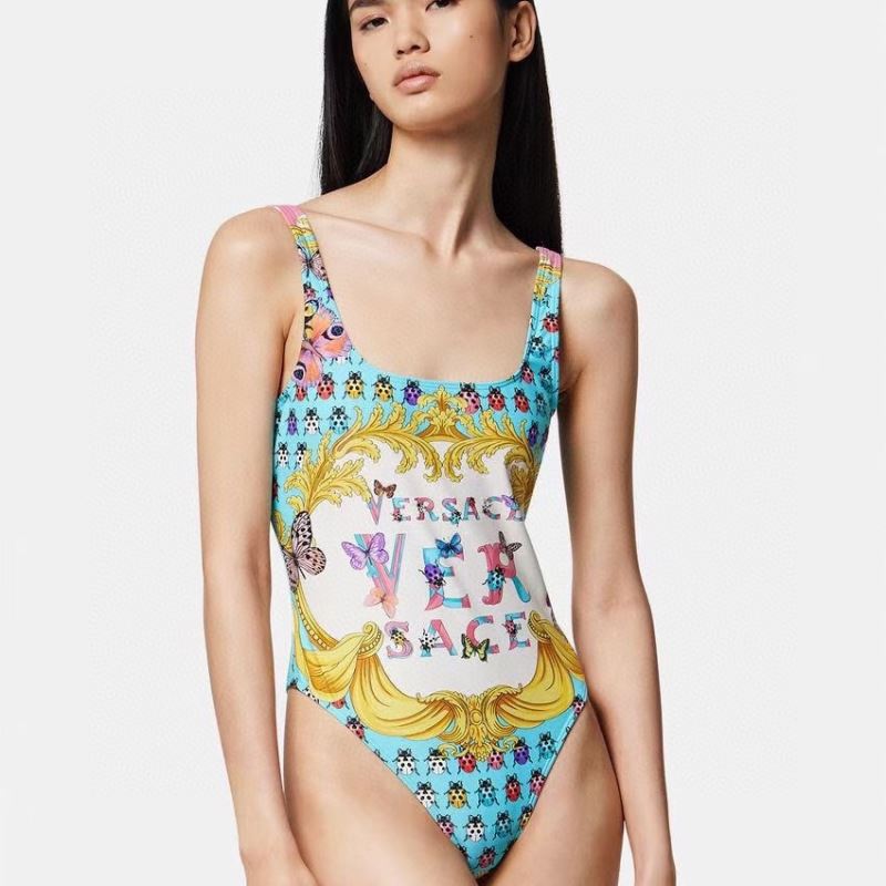VERSACE